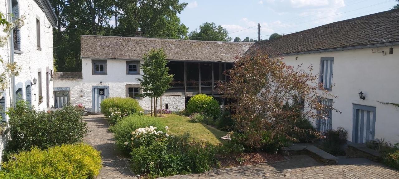 La Ferme De La Chapelle - Gite Et Chambres D'Hotes Cherain Dış mekan fotoğraf